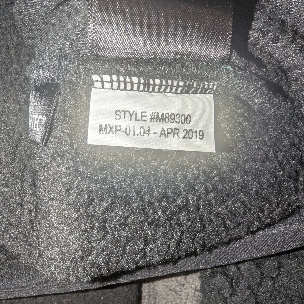 Women's Marmot Wiley Polartec Black Fleece Jacket - Picture 5 of 5